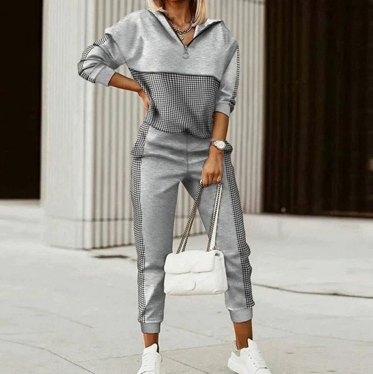 Geometric Half Zip Matching Set